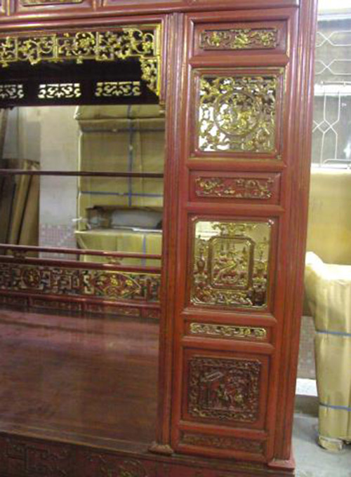 05 Antique Poster Bed 2